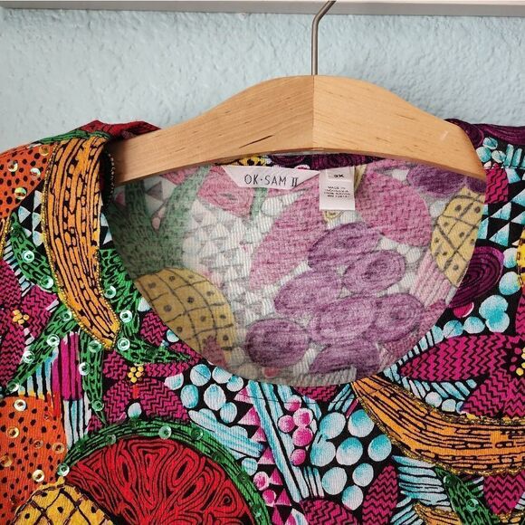 Ok-Sam ll embroidery fruitand flowers blouse - Picture 7 of 15